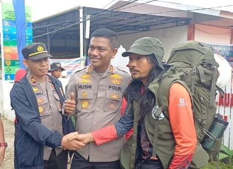 Agam Rinjani, tiba di Posko Operasi SAR gabungan, Pangkep untuk membantu operasi SAR dalam evakusi korban ATR 42-500