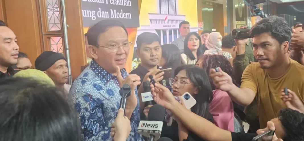 Ahok usai bersaksi di persidangan tipikor