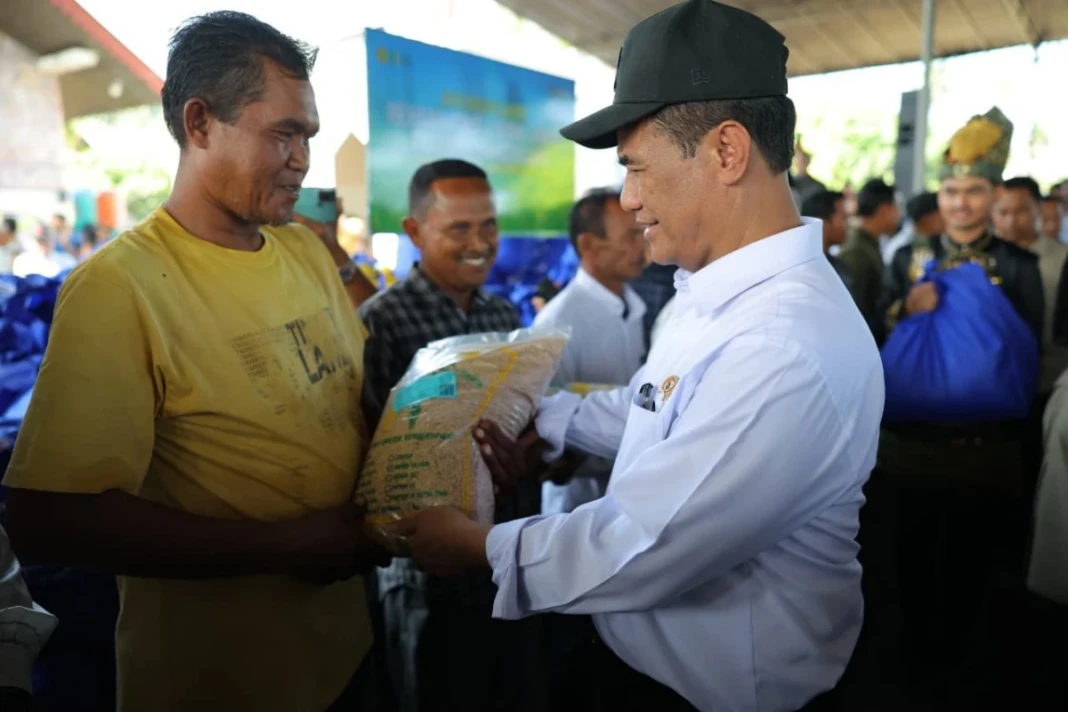 Bantuan yang diberikan oleh Mentan Amran