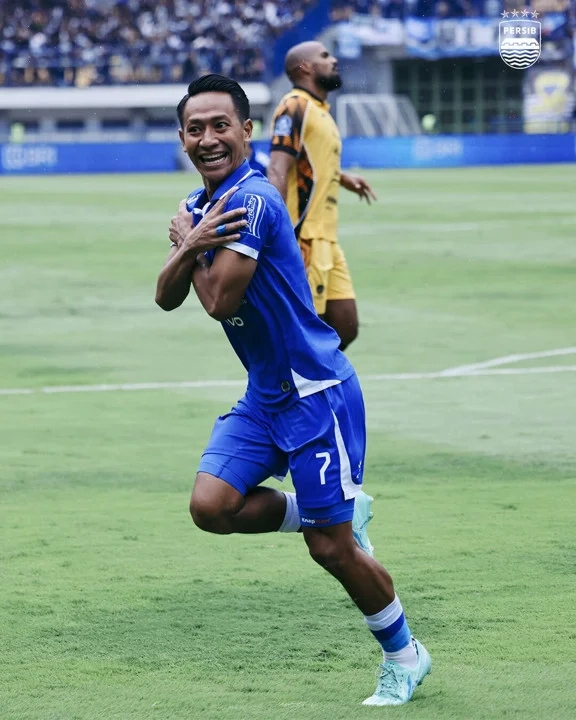 Beckham Putra berselebrasi setelah mencetal gol ke gawang Persija-Jakarta @persib