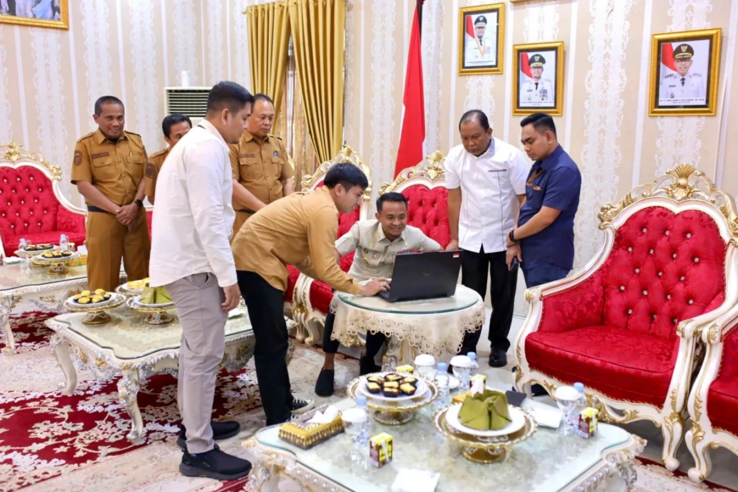 Bupati Bone, H Andi Asman Sulaiman SSos MM menerima rombongan dari PT AAS Gemilang Mandiri di rumah jabatan (Rujab) Bupati Bone, Selasa (612026).