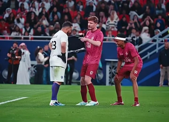 Momen ikonik influencer MrBeast pada pertandingan Match for Hope 2026.