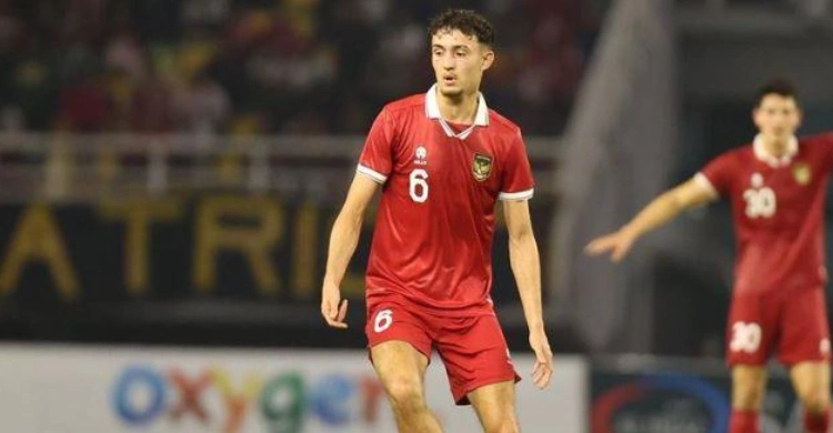 Gelendang Timnas Indonesia, Ivan Jenner