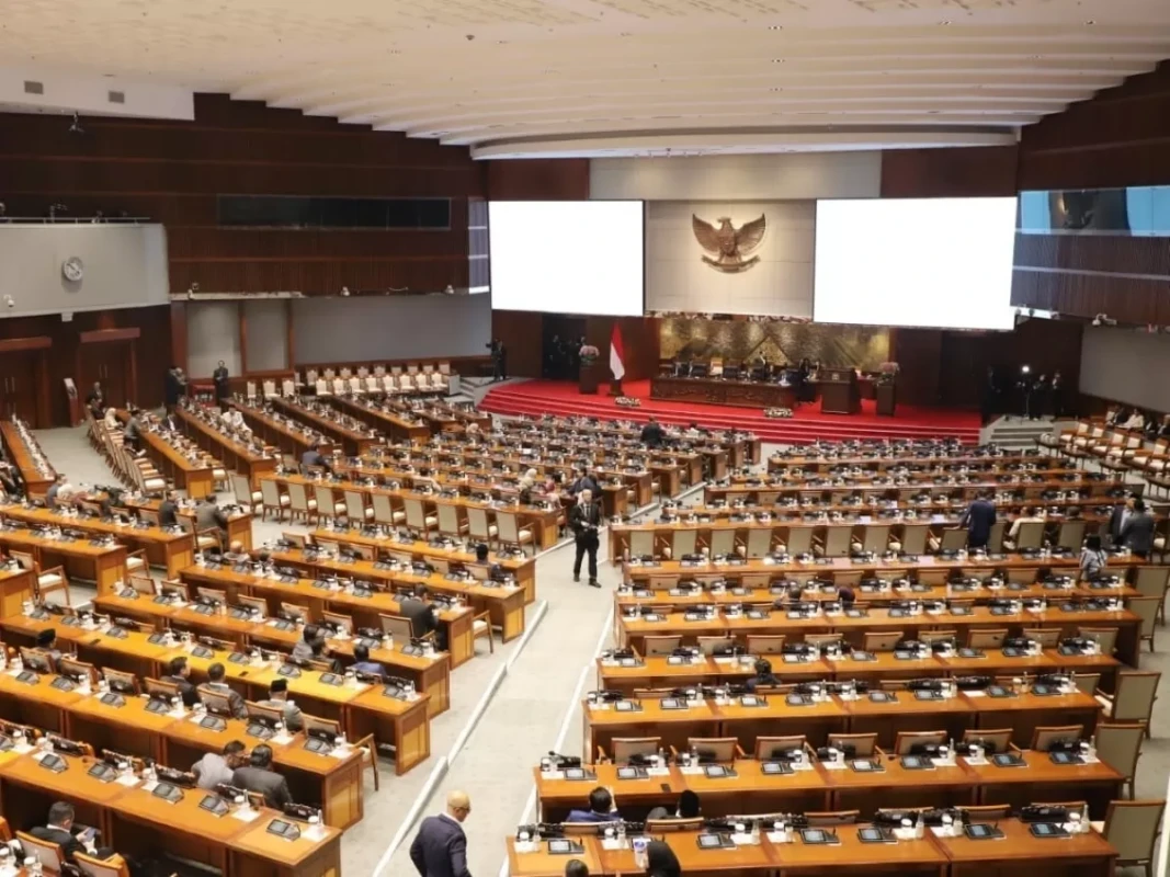 HUT-DPR-RI-ke-80-3122825675