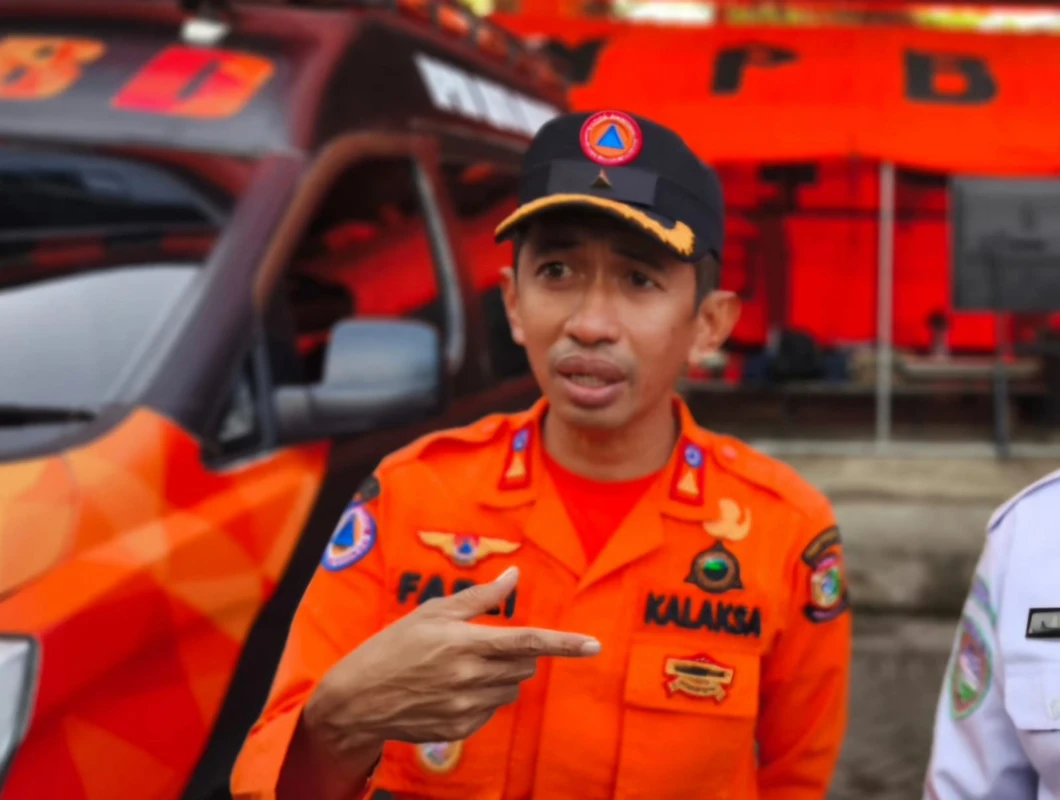 Kepala Pelaksana BPBD Makassar M. Fadli saat Konferensi pers BMKG Wilayah IV Makassar dan BPBD Makassar di Kantor BPBD Makassar, Rabu 