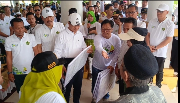 Menteri Agama RI, Prof H Nazaruddin Umar menghadiri puncak peringatan HAB yang dipusatkan di Kabupaten Bone, Rabu 7 Januari 2026