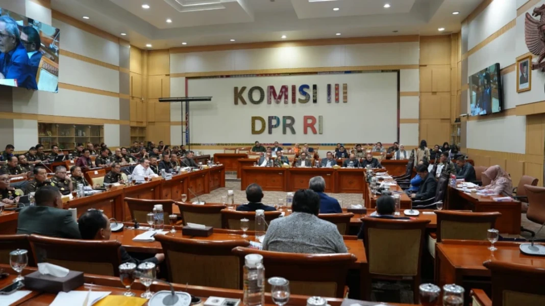 Rapat Kerja Kejaksaan dengan Komisi III DPR
