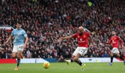 Pemain Mbeumo cetak gol babak kedua. (ig mautd)