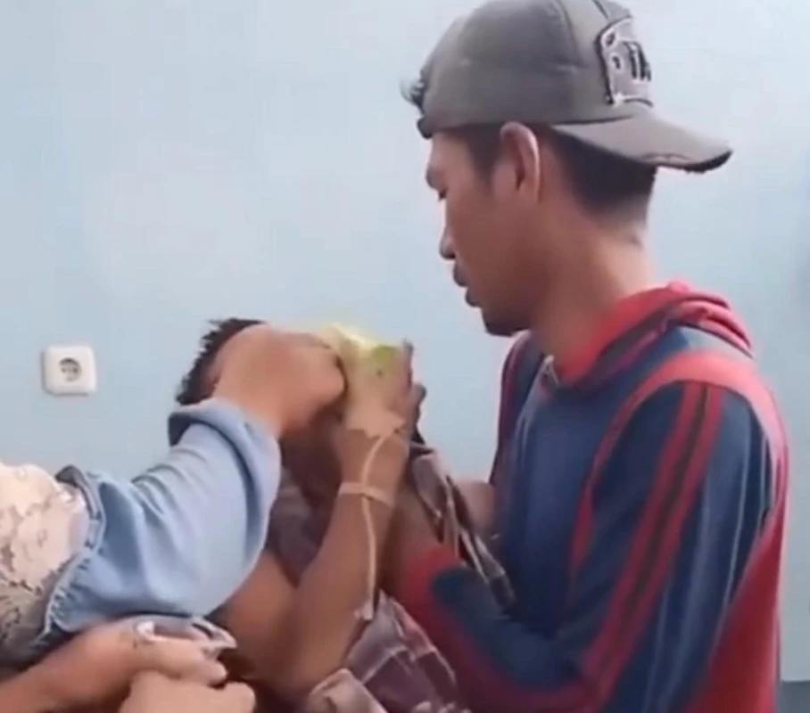 Tangkapan layar video yang viral