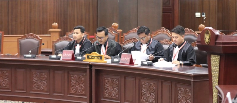 Tim Kuasa Hukum Penggugat UU Pilkada