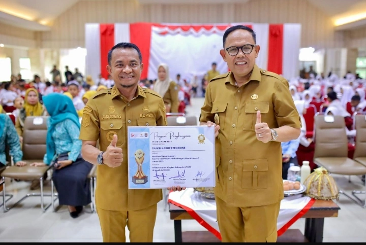 Bupati dan Wakil Bupati Bone, Andi Asman Sulaiman dan Andi Akmal Pasluddin