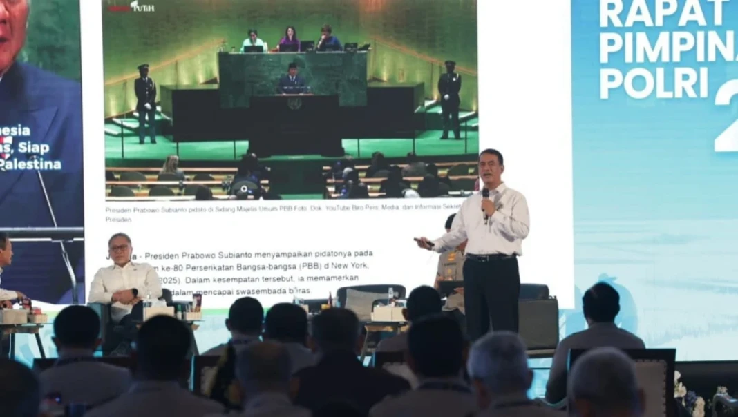 Menteri Pertanian RI, Andi Amran Sulaiman saat menjadi narasumber dalam Rapat Pimpinan Polri Tahun 2026 di TMII, Jakarta Timur.