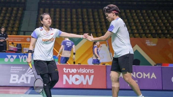 Pasangan ganda campuran, Adnan Maulana/Indah Cahya Sari Jamil juara Thailand Masters 2026.