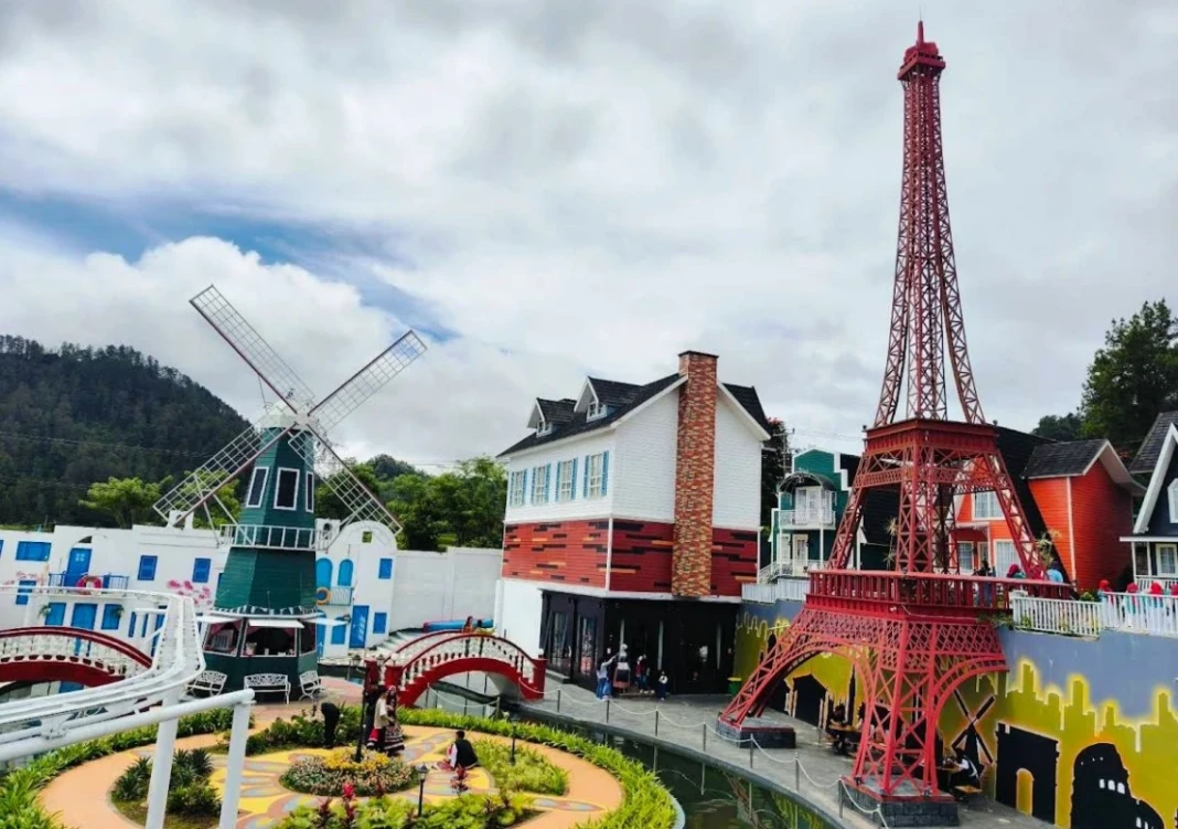 Kampung Eropa Malino