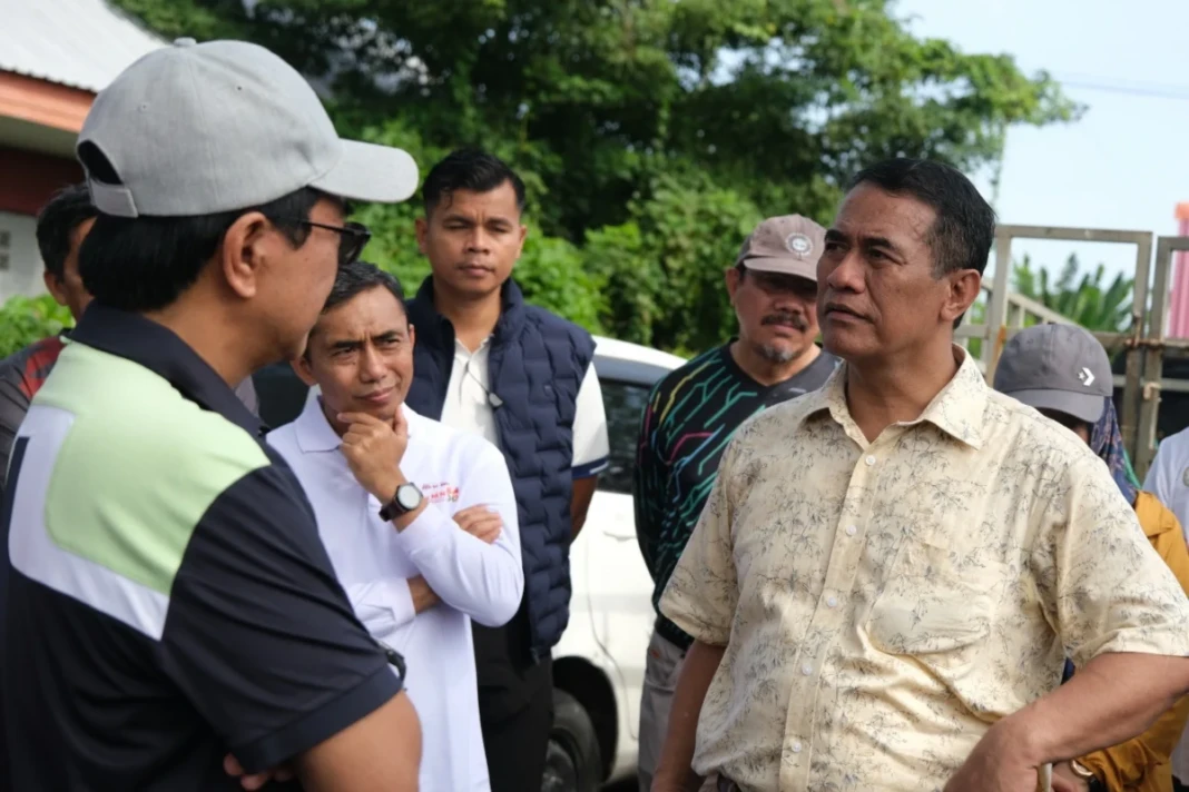 Mentan Amran Kunjungi Unhas 