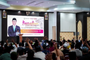 Menteri Pertanian (Mentan) Andi Amran Sulaiman saat memberikan arahan pada Leadership Camp ASN Sulawesi Selatan di Asrama Haji Sulawesi Selatan, Kamis.