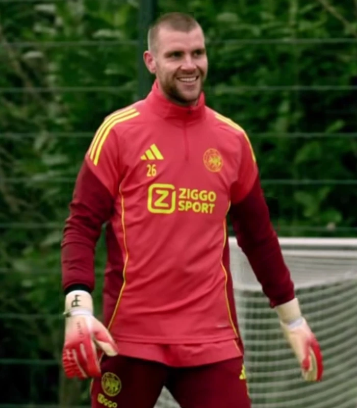 Screenshot_20260213_233050_Instagram