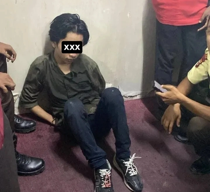 Pelaku penyerang seorang mahasiswi UIN Suska Riau di ruang seminar lingkungan Universitas Islam Negeri Sultan Syarif Kasim Riau pada Kamis (26/02/2026). dok/pkucity