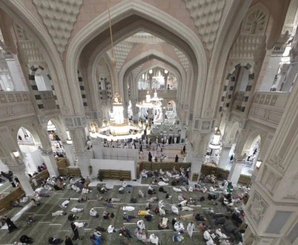 Suasana Masjidil Haram di Makkah Al-Mukarramah 
