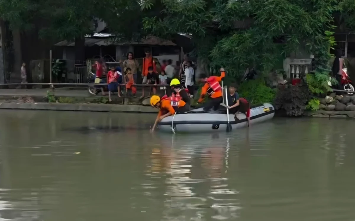tangkapan layar video anak tenggelam 