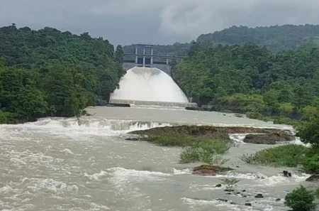 Tinggi Muka Air (TMA) di Bendungan Bili-Bili masih di bawah normal, bahkan jauh dari batas waspada.