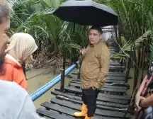 Walikota Makassar, Munafri Arifuddin mengunjungi Jembatan Kaccia, Makassar, Kamis