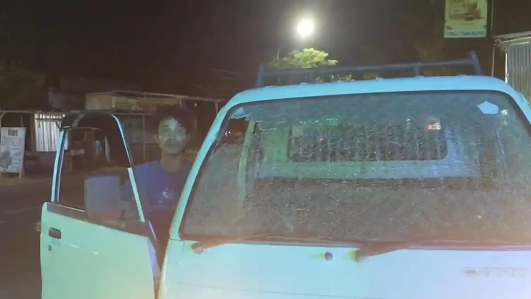 20260331-Mobil-dilempar-di-Gowa