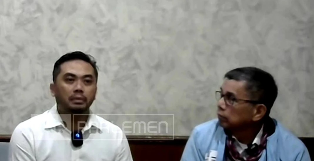 Amsal sitepu menyampaikan kejanggalan kasusnya di hadapan Komisi III DPR RI, didampingi Hinca Pandjaitan