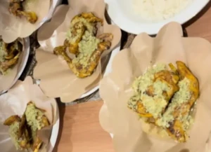 Ayam Tolak Pinggang.