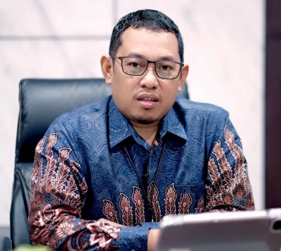Bank Sulselbar Cabang Bone, Muhammad Anas