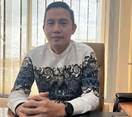 Consumer Banking Manager, Amran Risal