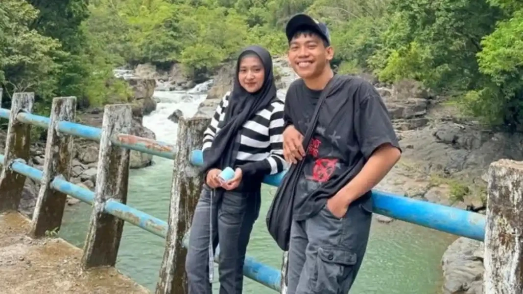 Dua mahasiswa korban tenggelam yang terseret arus Sungai Kalimborang, Dusun Bahagia, Desa Bontomanurung, Kecamatan Tompobulu, Kabupaten Maros.