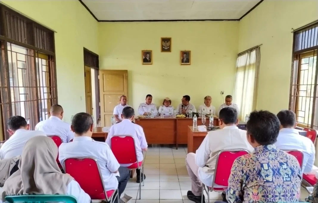 Kementerian Pertanian mendorong penerapan pengelolaan air sawah yang lebih hemat melalui metode Alternate Wetting and Drying (AWD)