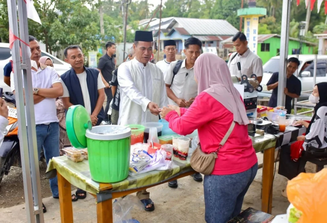 Mentan Amran ngabuburit di Bone