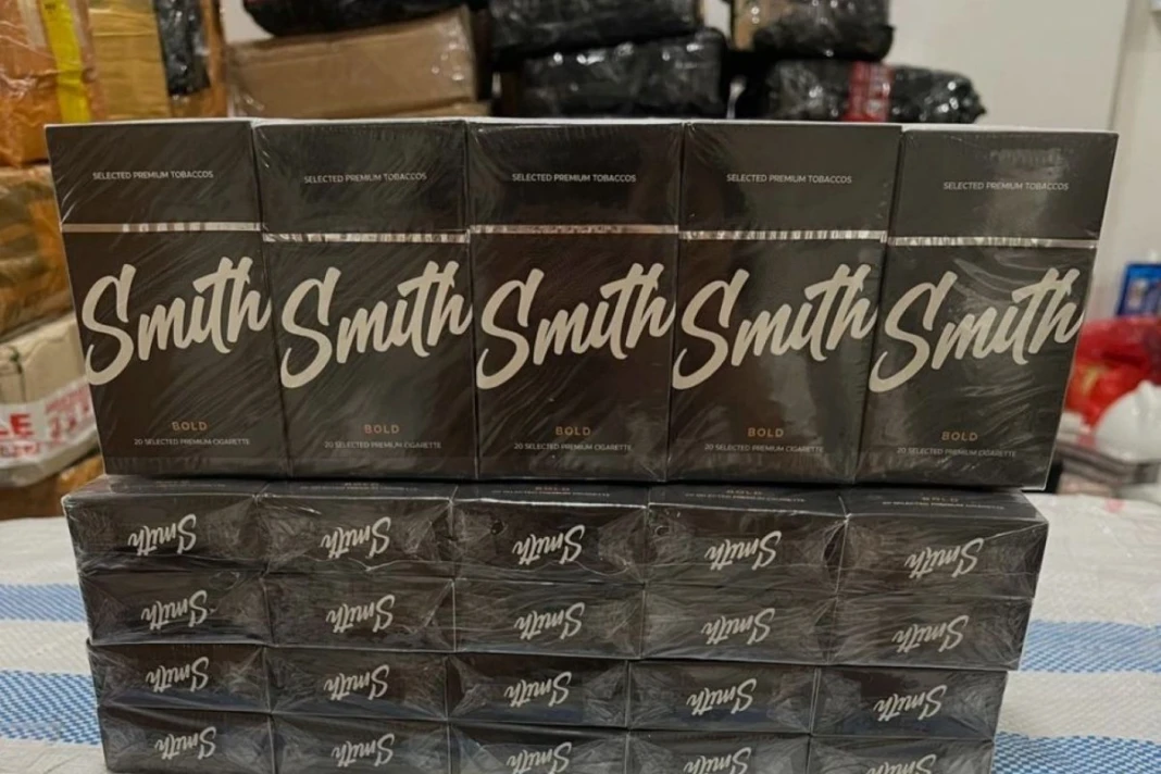 Roko ilegal disita bea cukai Makassar.