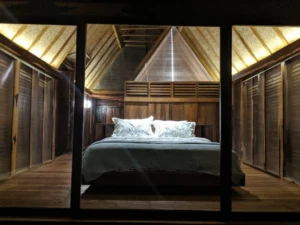 Salah satu kamar di Paduppa Resort sebelum kebakaran (Dok. Google Maps)