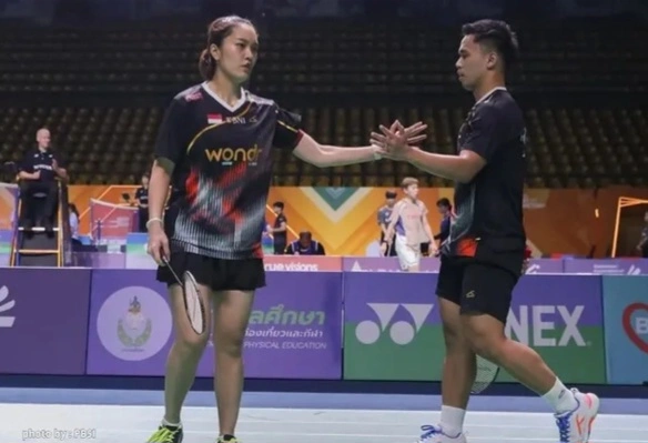 Amri Syahnawi dan Nita Violina Marwah melaju ke 16 besar All England 2026 setelah mengalahkan pasangan Jerman dua gim langsung 21-17, 21-14 di babak 32 besar. dok/pbsi