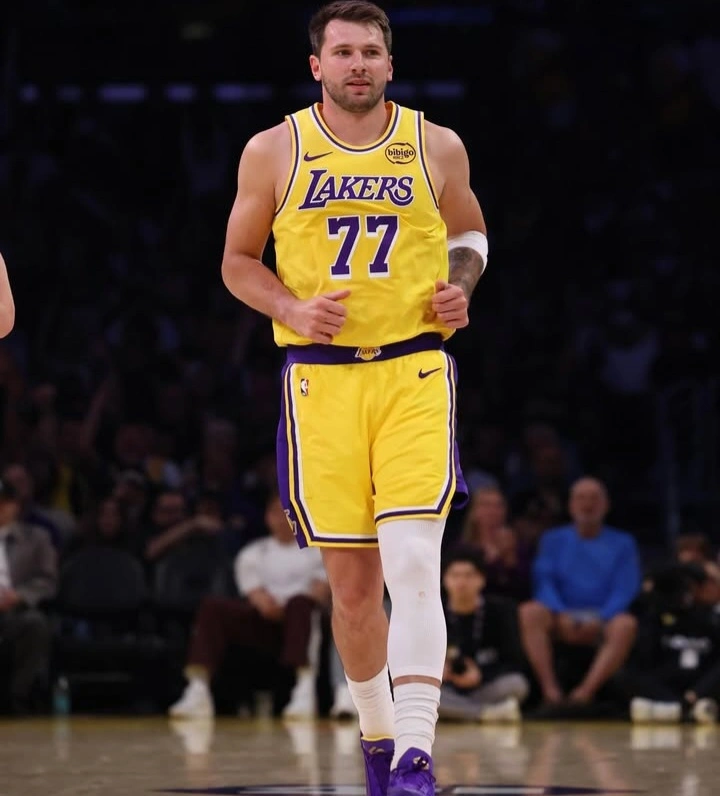 Pemain NBA dari tim Los Angeles Lakers, Luka Doncic