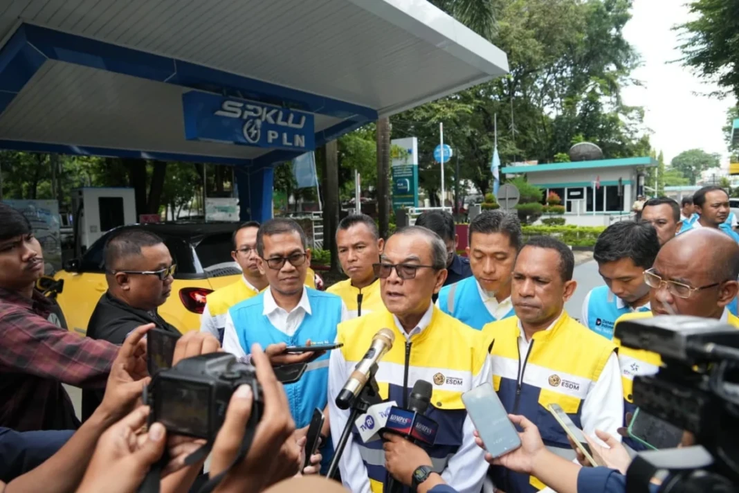 Staf Khusus Menteri ESDM Bidang Investasi dan Ekonomi, Muhammad Mahmud Azhar Lubis,