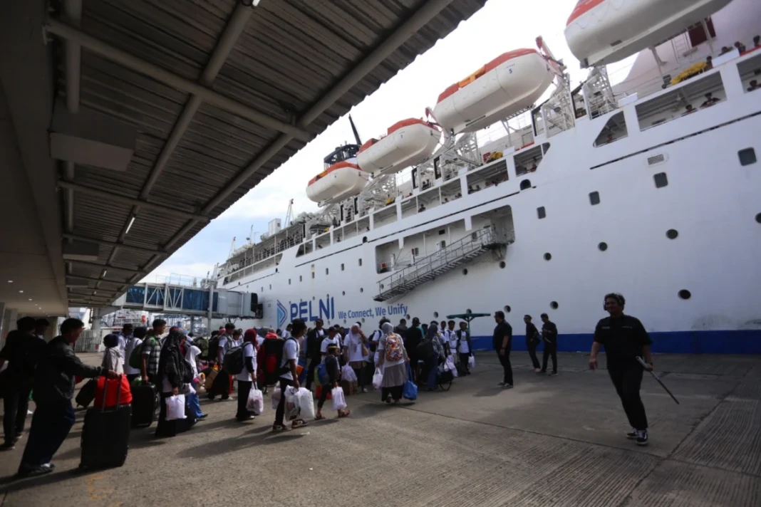 suasana mudik di pelabuhan yang dikelola Pelindo regional IV