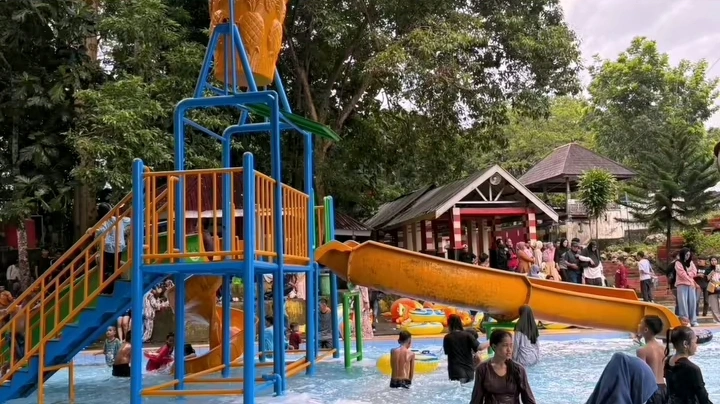 Wisata Tanjung Pallette