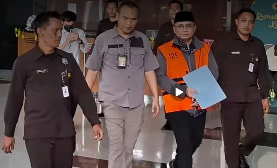 Yaqut kembali ke Rutan KPK usai lebaran di rumah