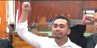 Amsal Sitepu dinyatakan bebas.