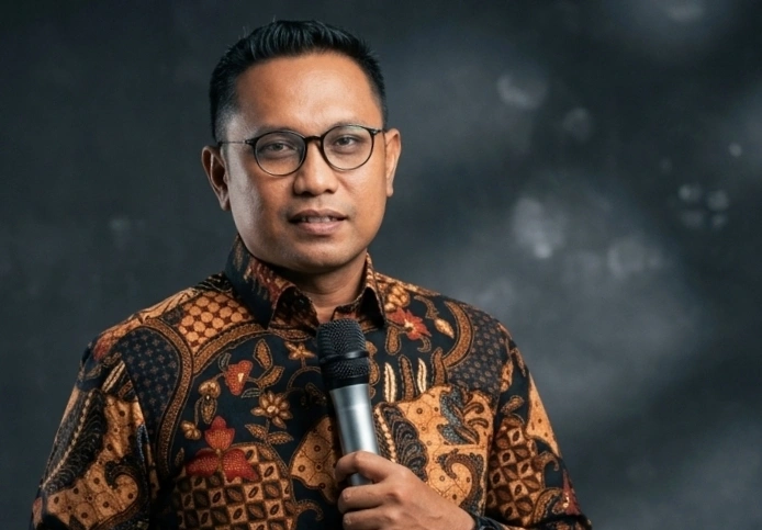 Direktur Nurani Strategic, Dr. Nurmal Idrus