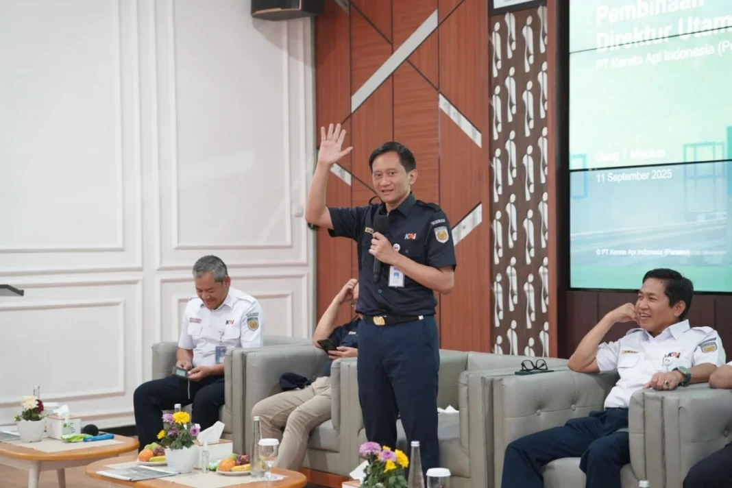 Direktur Utama PT Kereta Api Indonesia (Persero), Bobby Rasyidin.