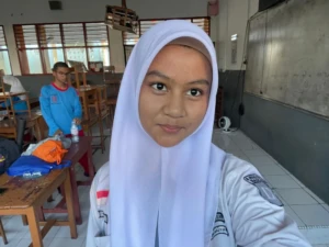 Faizah Ayatul Husna, siswi SMAN 8 Makassar