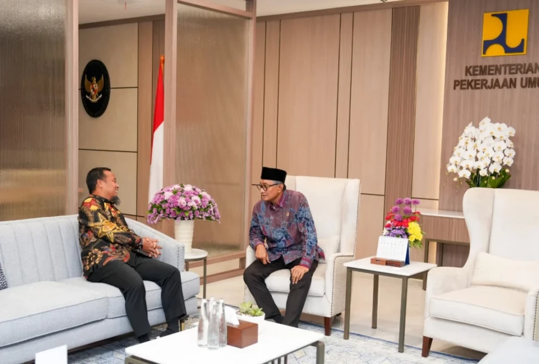 Gubernur Sulawesi Selatan Andi Sudirman Sulaiman bertemu Menteri PU Dody Hanggodo di Jakarta untuk membahas percepatan pembangunan infrastruktur di sulsel