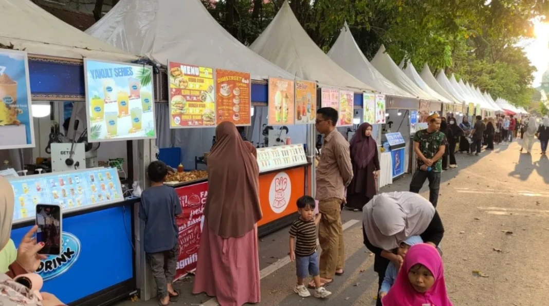 Jajaran tenant pada kegiatan MTQ Sulsel di Maros