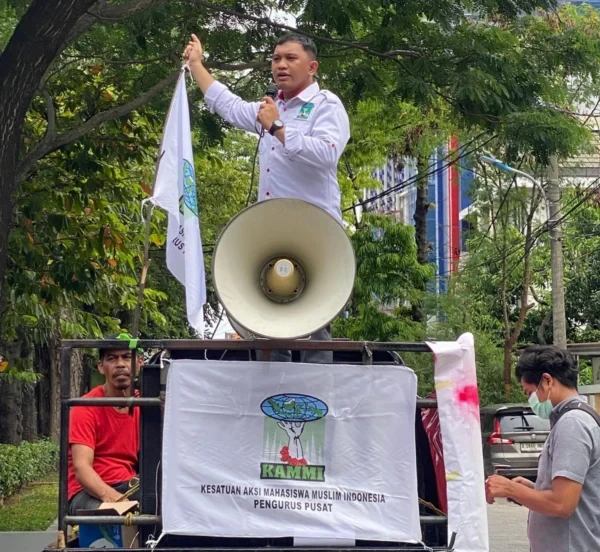 KAMMI menyampaikan sikap tegas atas pernyataan Feri Amsari