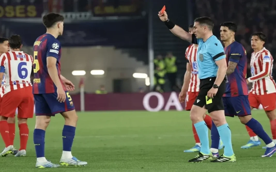 Kartu merah Barcelona di leg pertama melawan Atletico Madrid